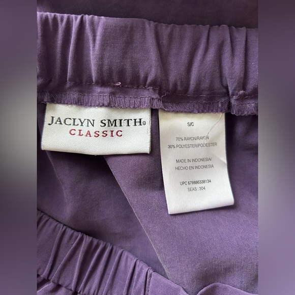 Jaclyn Smith Classic Purple Set - Size Blouse M size Skirt S  pre loved - Picture 3 of 5